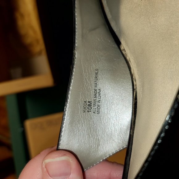 Black Small Wedge Slingbacks - Picture 4 of 5